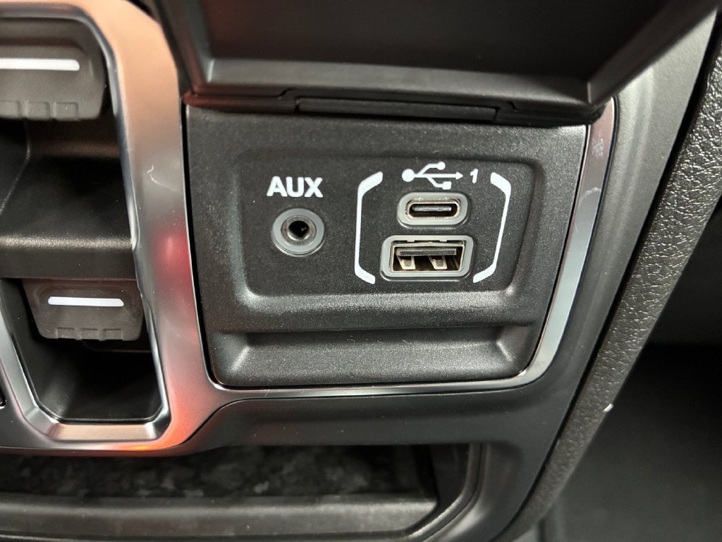 New 2027 Jeep Wrangler Unlimited Sahara AWD/4WD image 6