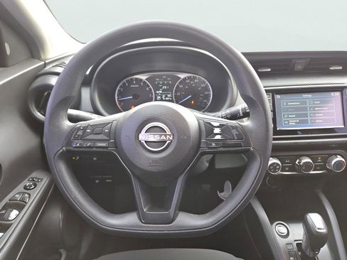 Used 2024 Nissan Kicks S FWD image 16