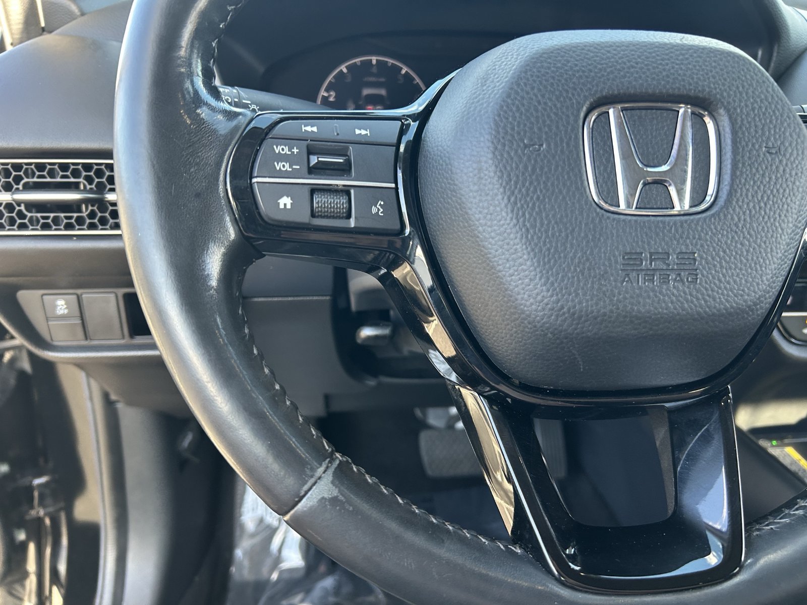 Used 2023 Honda HR-V EX-L image 28