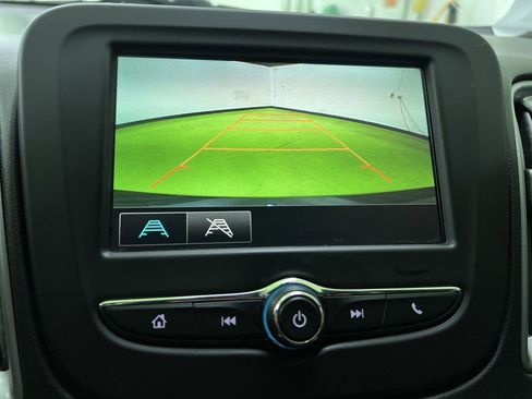 Used 2018 Chevrolet Malibu LS FWD image 21