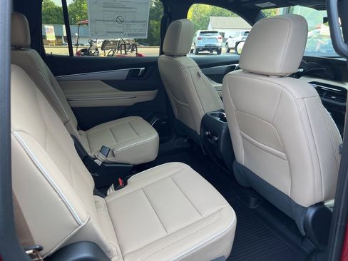 New 2026 Buick Enclave Preferred w/ Power Package image 9