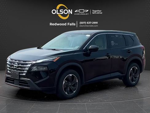 Used 2025 Nissan Rogue SV AWD/4WD image 1