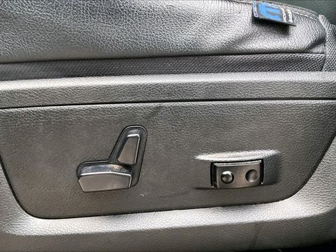 Used 2018 RAM 1500 Lone Star image 33