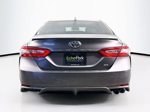 Used 2019 Toyota Camry SE w/ Convenience Package image 7