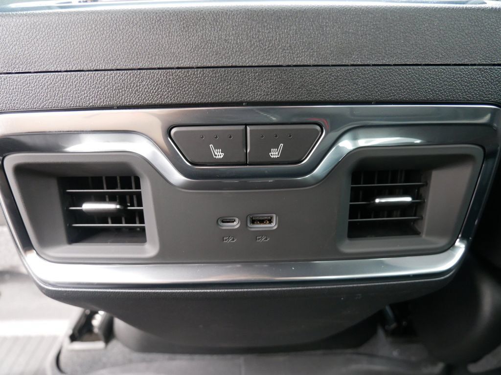New 2026 Chevrolet Silverado 2500 High Country w/ High Country Premium Package AWD/4WD image 17