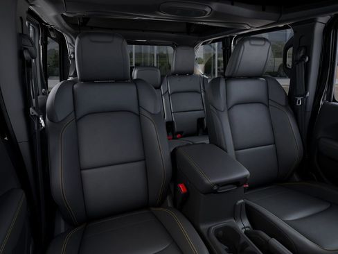 New 2026 Jeep Wrangler Unlimited Sahara AWD/4WD image 16