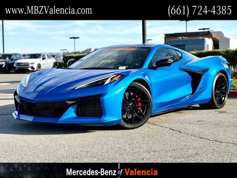 Used 2025 Chevrolet Corvette Z06 image 1