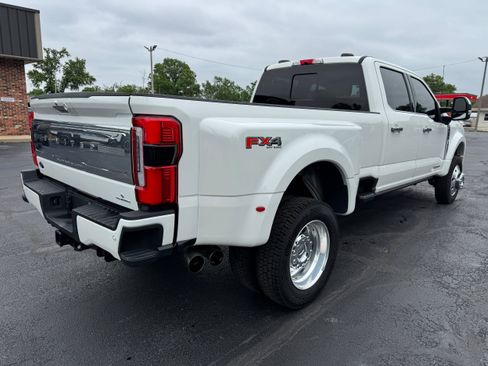 Used 2024 Ford F450 Limited w/ FX4 Off-Road Package AWD/4WD image 7