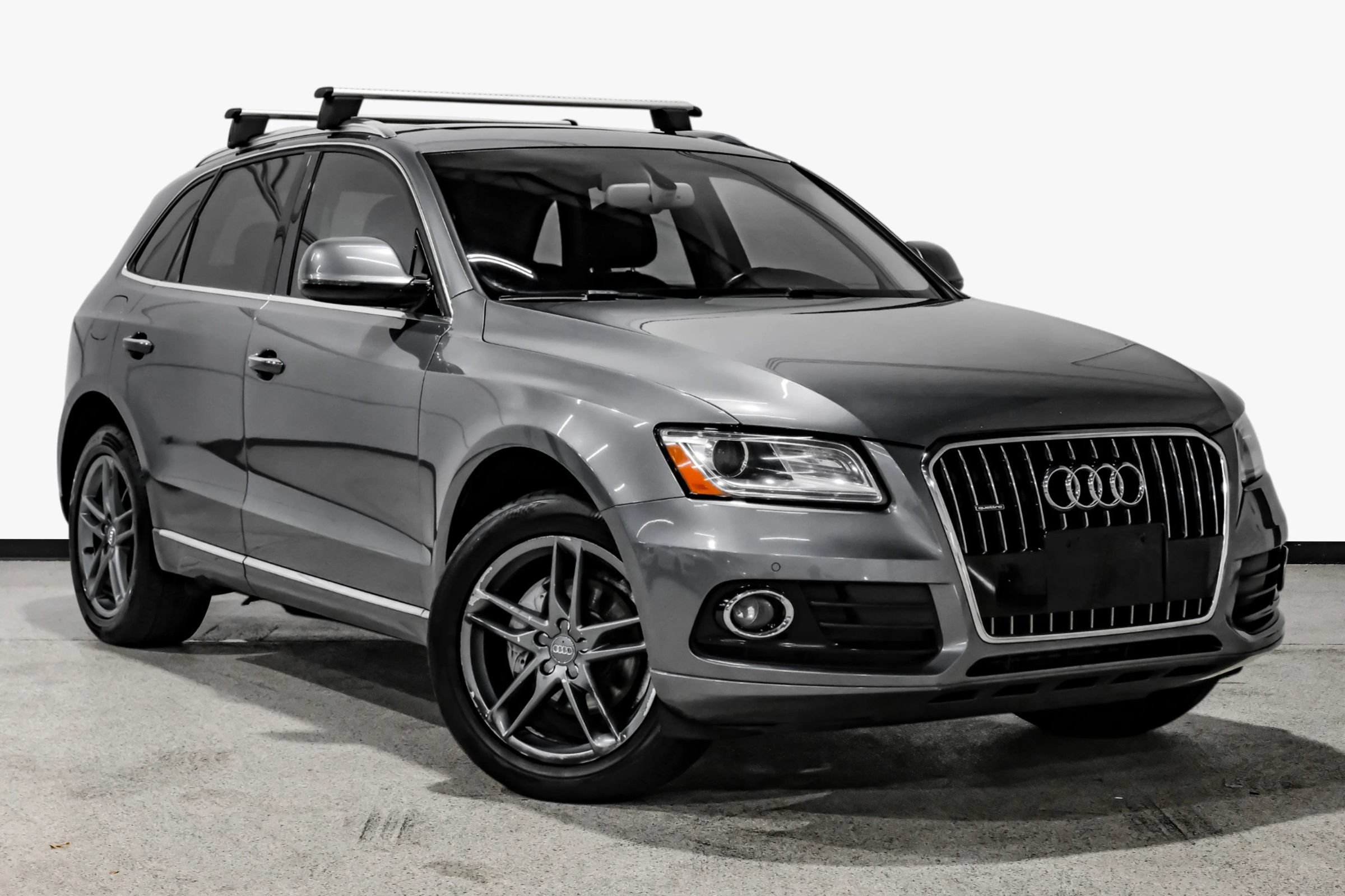 Used 2016 Audi Q5 2.0T Premium Plus AWD/4WD image 4