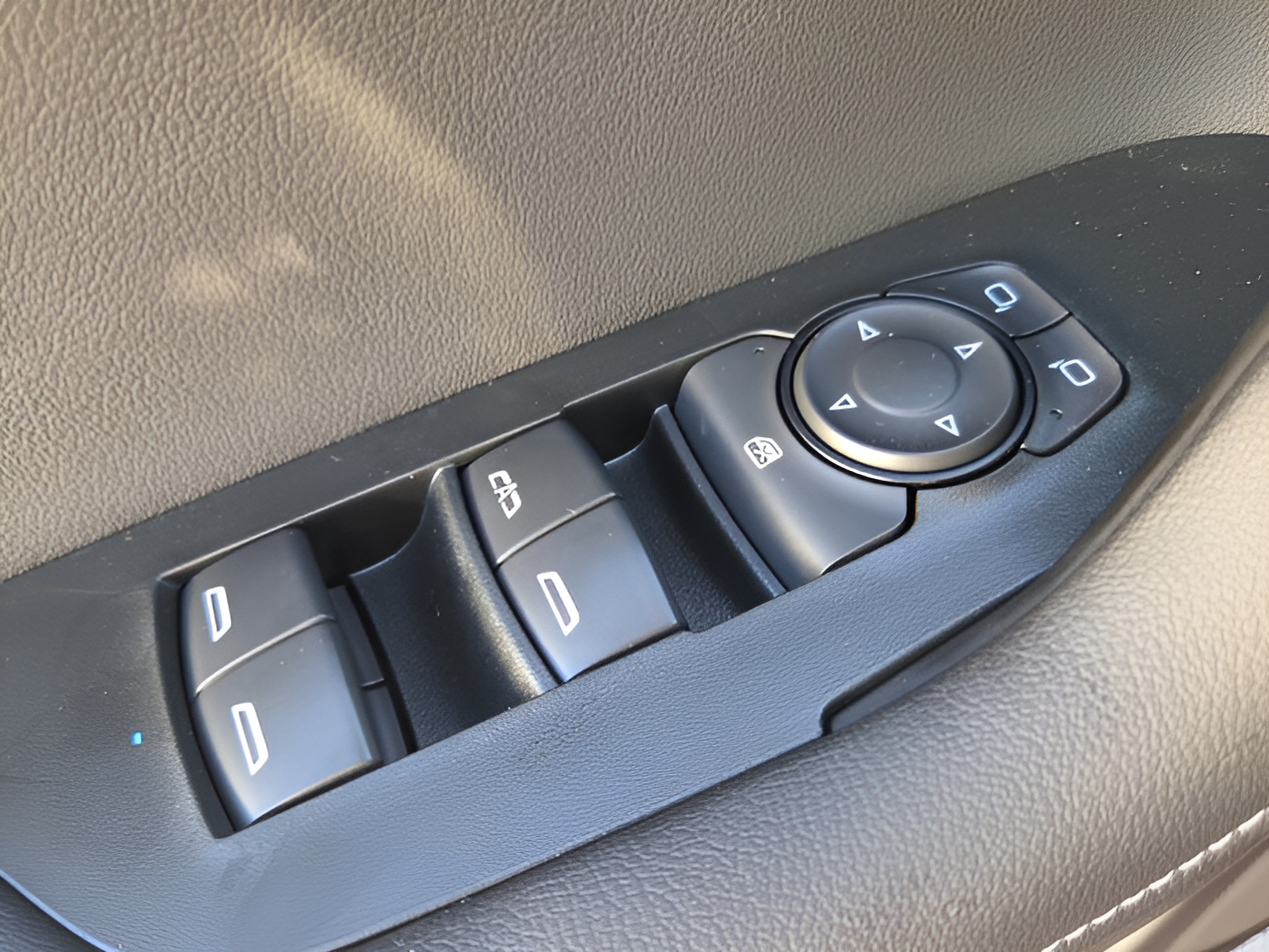 New 2026 Chevrolet Blazer LT FWD image 31