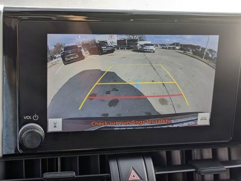 Used 2023 Toyota RAV4 XLE image 18