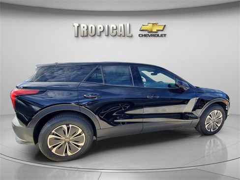 New 2025 Chevrolet Blazer EV LT image 6