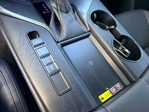 Certified 2024 Lexus LX 600 4WD w/ Premium Package image 25