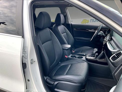 Used 2022 Kia Seltos EX AWD/4WD image 10