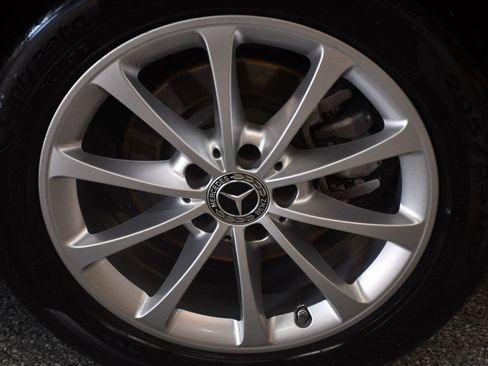 Used 2020 Mercedes-Benz A 220 image 19