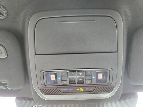 Used 2025 Ford Explorer Platinum w/ LUX Leather Package AWD/4WD image 26