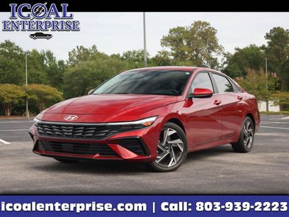 Used 2024 Hyundai Elantra SEL w/ Convenience Package