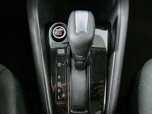 Used 2022 Nissan Kicks S FWD image 24