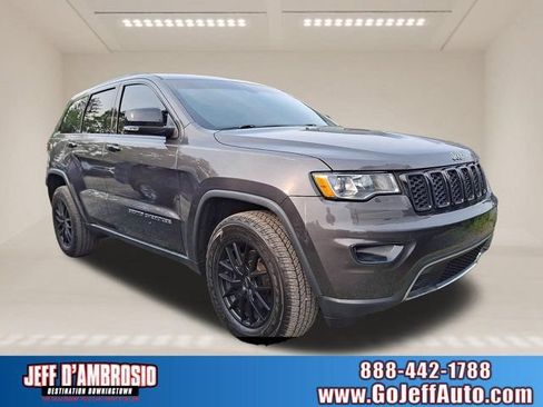 Used 2018 Jeep Grand Cherokee Limited AWD/4WD image 1