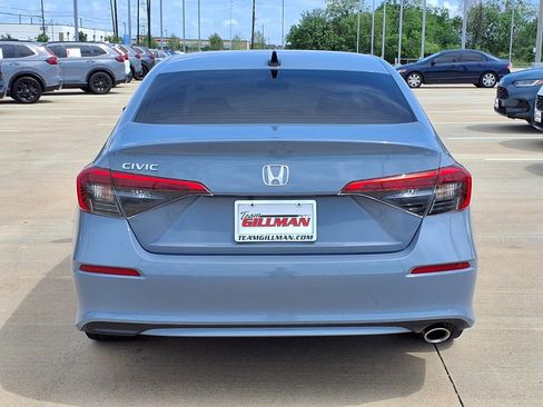 Used 2024 Honda Civic Sport image 6