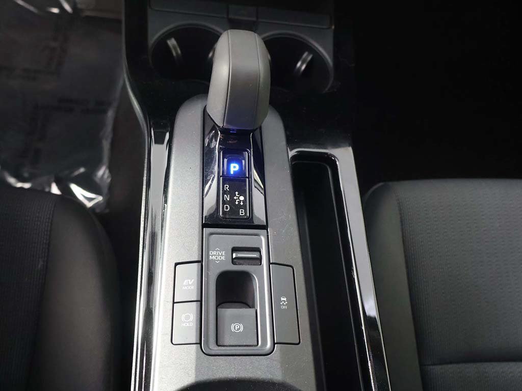 Used 2025 Toyota Prius LE FWD image 42