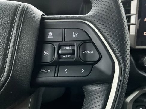 Used 2025 Toyota Tundra SR5 image 20