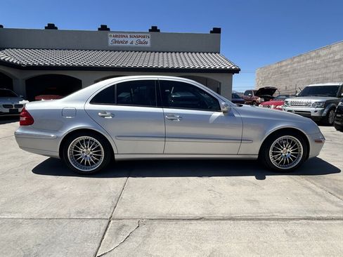 Used 2005 Mercedes-Benz E 500 Sedan image 7