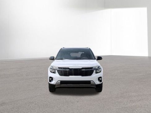 New 2026 Kia Seltos S image 2