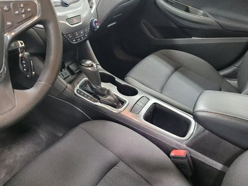 Used 2016 Chevrolet Cruze LT FWD image 26