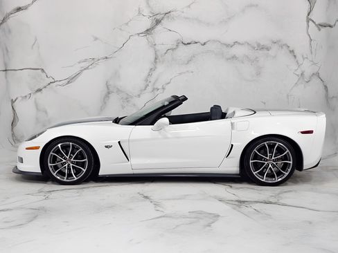 Used 2013 Chevrolet Corvette 427 w/ 1SC Preferred Equipment Group image 13