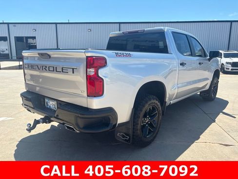 Used 2022 Chevrolet Silverado 1500 LT Trail Boss w/ Convenience Package II AWD/4WD image 5