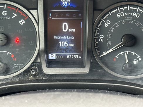 Certified 2021 Toyota Tacoma SR image 25