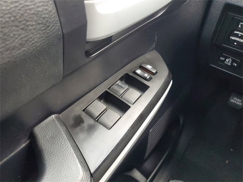 Used 2020 Toyota Tundra SR5 w/ SR5 Upgrade Package image 31