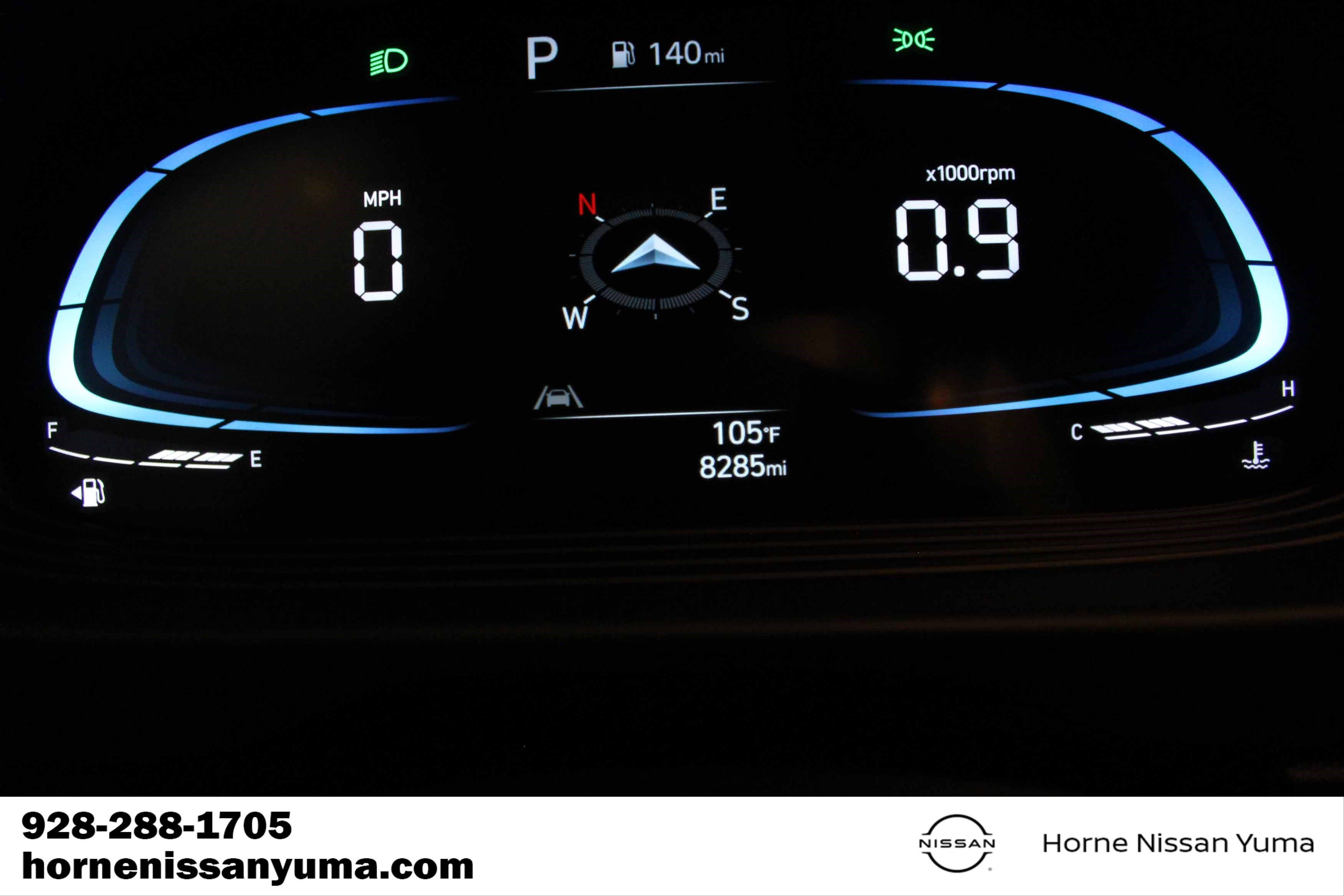 Used 2025 Hyundai Venue Limited FWD image 11