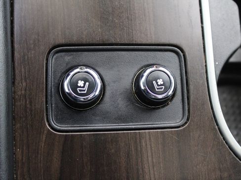 Used 2019 Nissan Murano Platinum w/ Cargo Package image 23