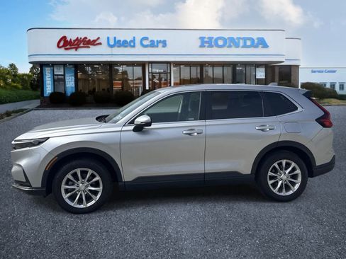 Used 2023 Honda CR-V EX image 2