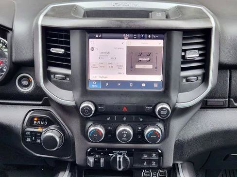 Certified 2022 RAM 1500 Big Horn AWD/4WD image 19
