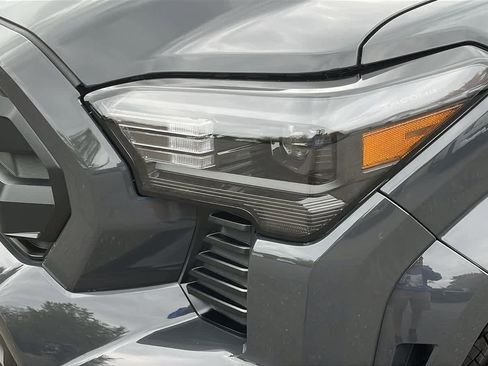 Used 2025 Toyota Tacoma SR image 7