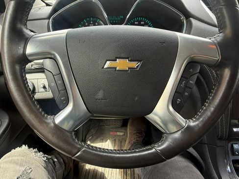 Used 2015 Chevrolet Traverse LT w/ Style and Technology Package AWD/4WD image 22