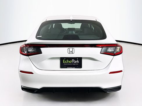 Used 2025 Honda Civic Sport image 7