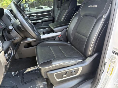 Used 2023 RAM 1500 Laramie AWD/4WD image 19