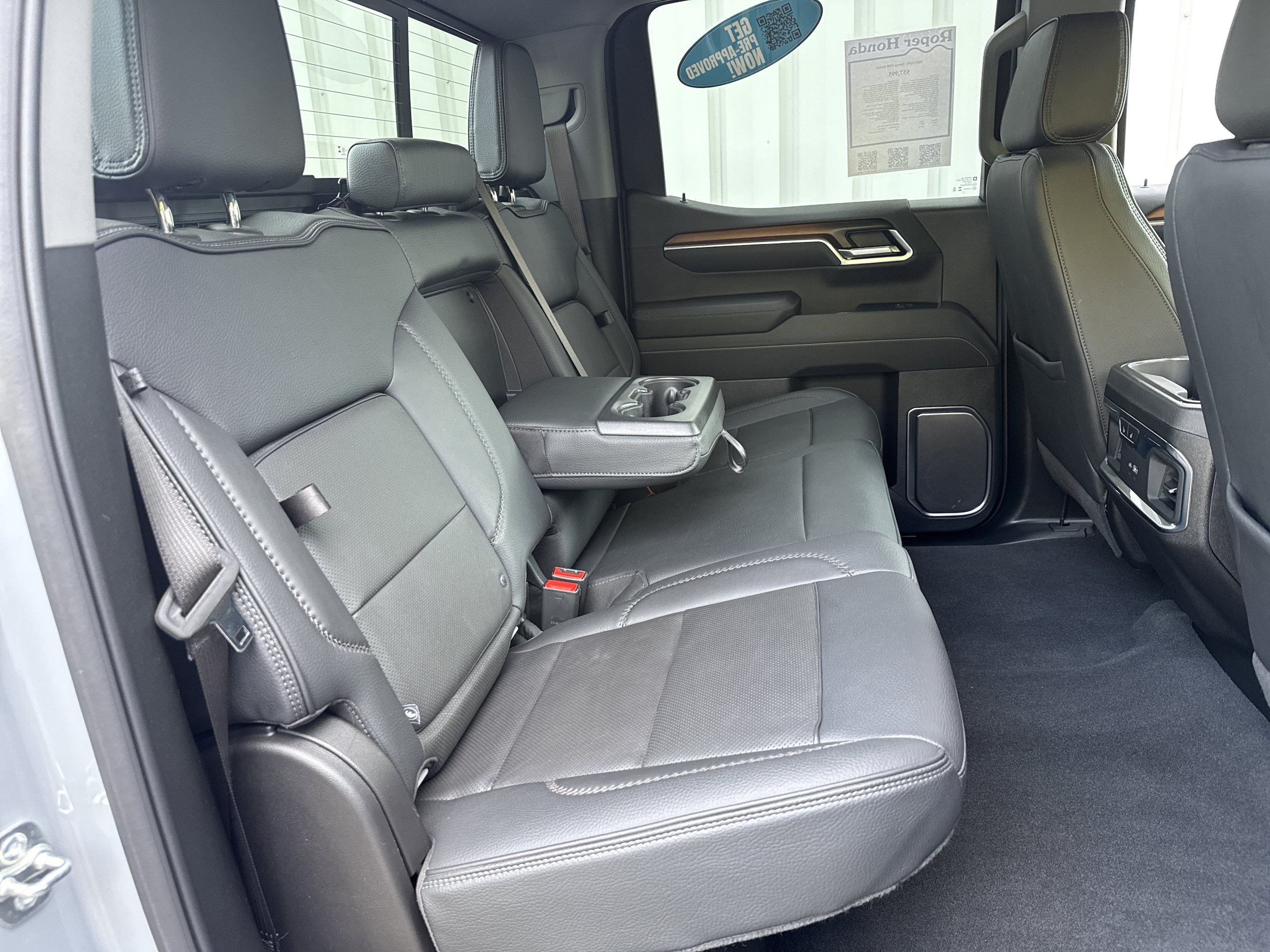 Used 2025 GMC Sierra 1500 Denali AWD/4WD image 16