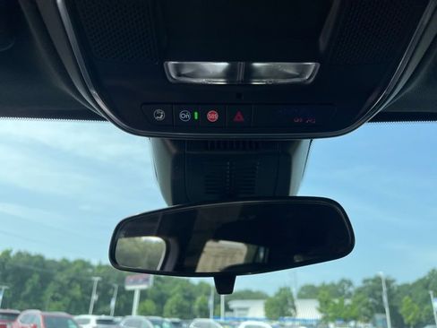 New 2026 Chevrolet Equinox RS w/ LPO, Floor Liner Package image 31