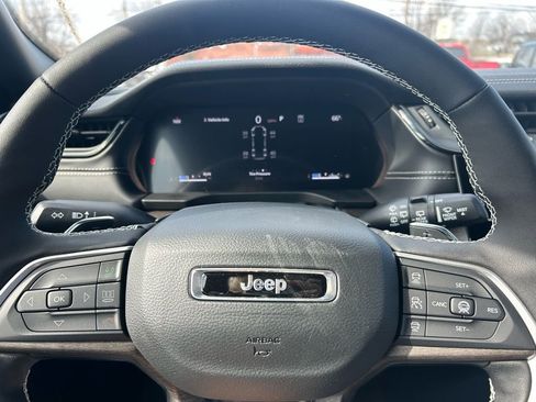 New 2026 Jeep Grand Cherokee L 4WD image 18