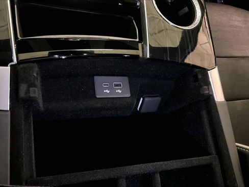 Used 2025 Cadillac Escalade Sport image 35