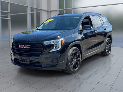Used 2022 GMC Terrain SLE w/ Driver Convenience Package