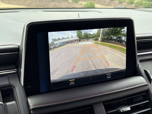 Used 2023 Chevrolet Tahoe RST AWD/4WD image 25
