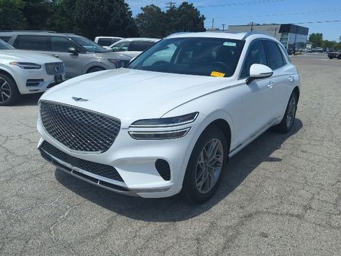 Used 2023 Genesis GV70 2.5T w/ Select Package AWD/4WD image 1