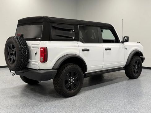 Certified 2024 Ford Bronco Black Diamond AWD/4WD image 12