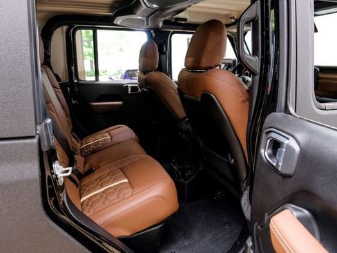 Used 2025 Jeep Gladiator Rubicon w/ Safety Group image 92